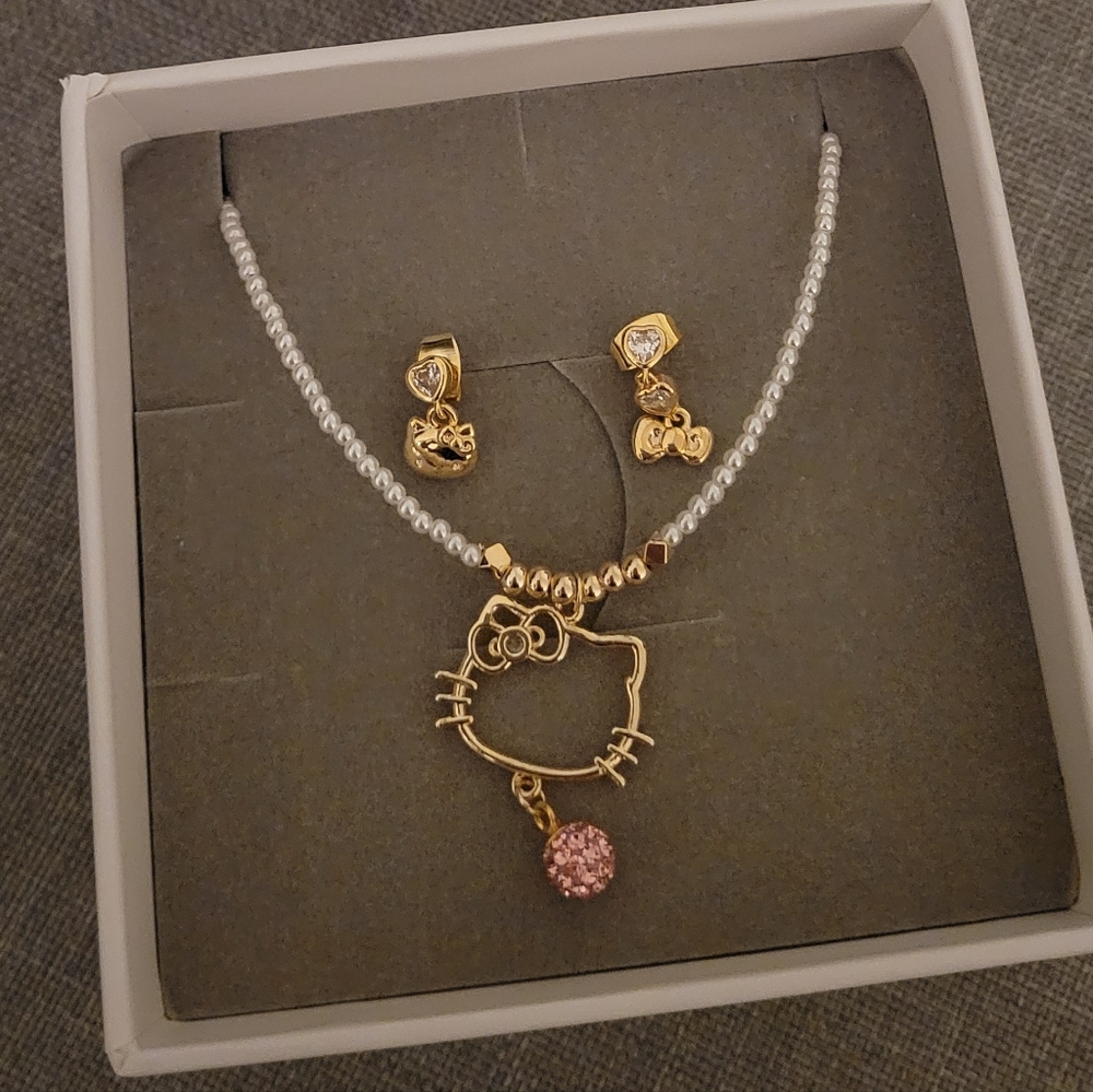 Sanrio Hello Kitty x Lucy's 50th anniversary limited edition set
